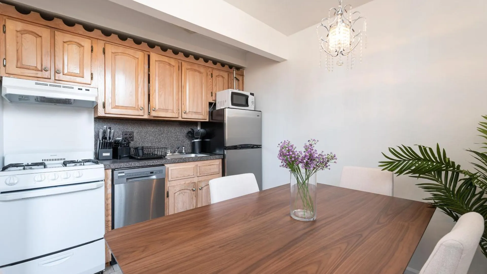 Amazing Furnished 1 Bedroom Penthouse Midtown West New York Amerikai Egyesült Államok